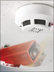 smoke detector needs batteries
