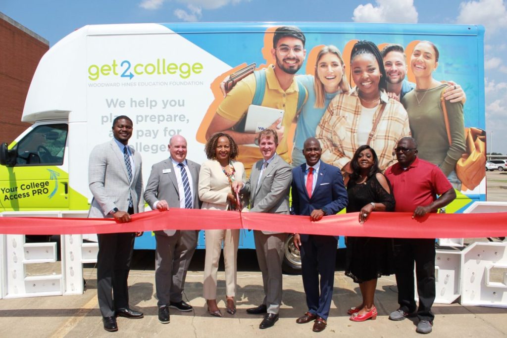 ribbon cutting