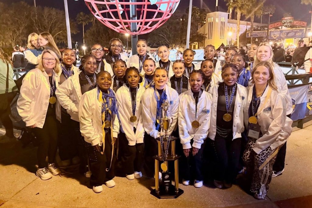 desoto hs dance team