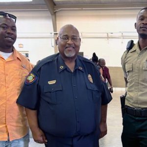 Morris (center)